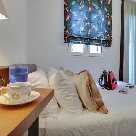 Athinn Residence Atenas Quarto foto
